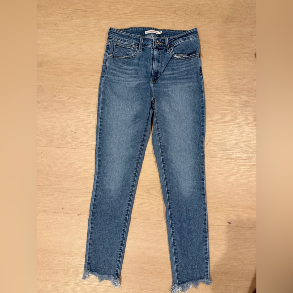 Levi’s Size 27 high rise skinny ankle jeans